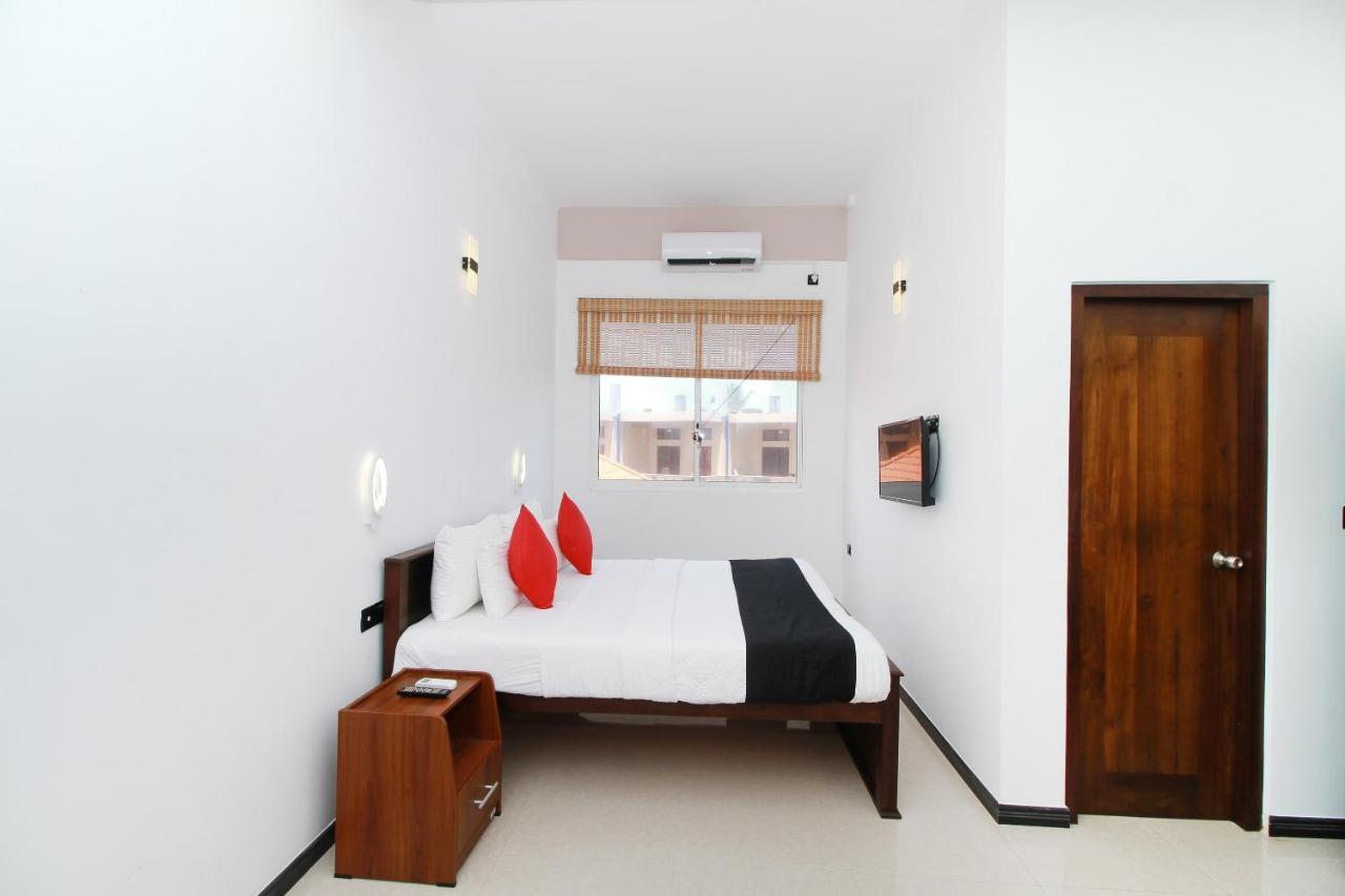 Grace Beach Resort By Travel Corners Negombo Exterior photo