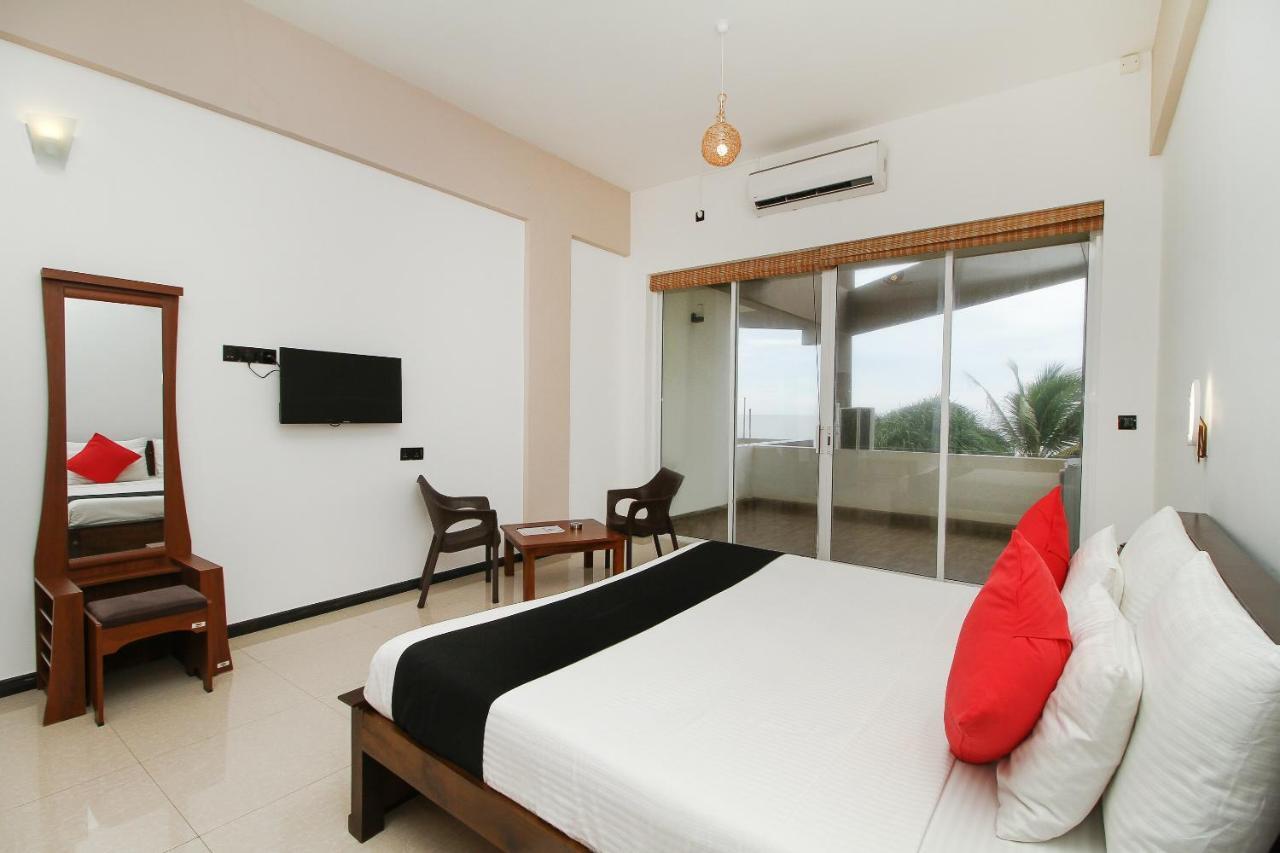 Grace Beach Resort By Travel Corners Negombo Exterior photo
